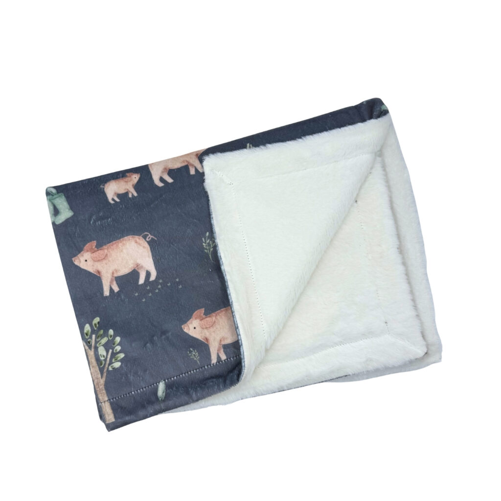 Fur Blanket – Little Piggy