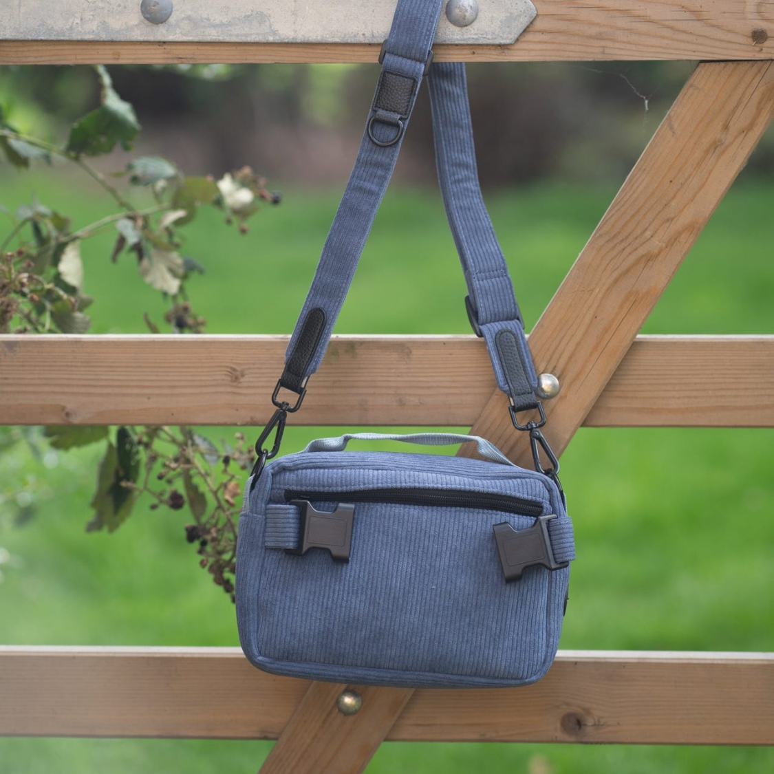 Walk+Wear Ultimate BumBag - Luxe Denim Cord - Image 4